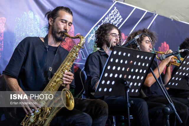 نوای هنرمندان بختیاری و گروه سینا ذکایی در سوگ امام حسین(ع)