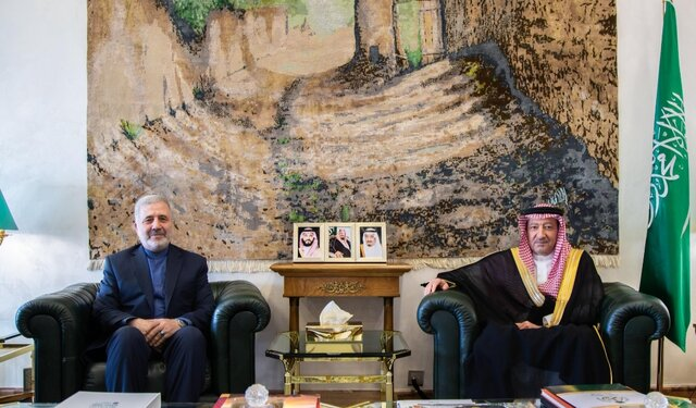 «خبری درباره میزان آمادگی ایران»، «پیش‌بینی از توان آینده صهیونیست‌ها» و «آخرین وضعیت خروج اتباع از کشور»