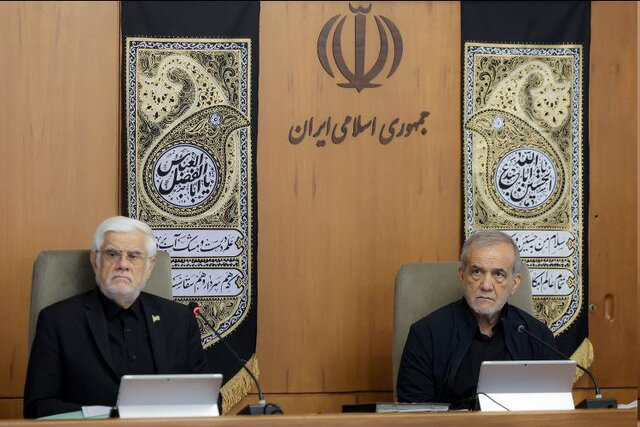 بسته خبری ایران اکونومیست از اخبار دولت در ۲۴ ساعت گذشته
