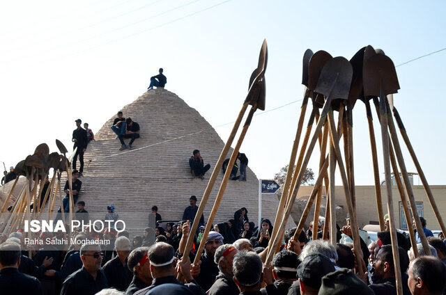 آیین ۳۰۰ ساله بیلزنی خوسف؛ روایت متفاوت عاشورا با نوای «حیدر علی»