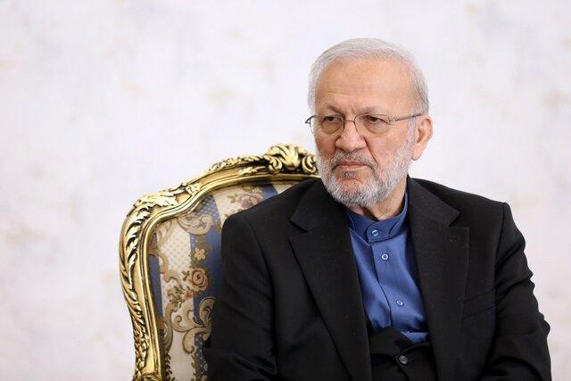 متکی: ارتباط با طرف هایی که پیامی از جانب آمریکا می آورند به معنای مذاکره نیست