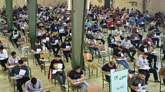 جذب ۷۰ نفر در آزمون استخدامی دستگاه‌های اجرایی استان سمنان