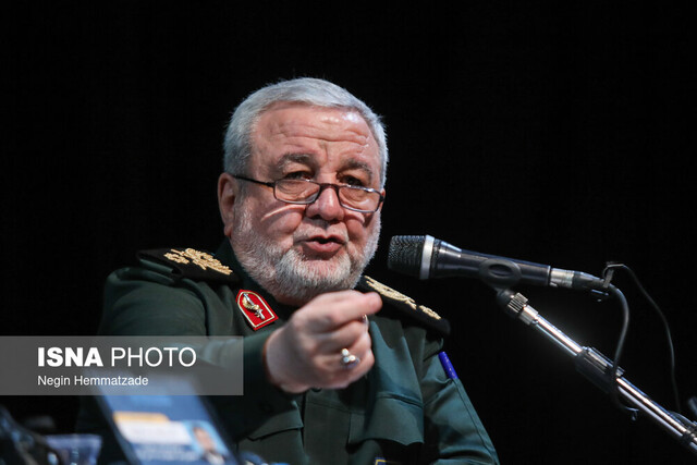 مشاور فرمانده سپاه: انقلاب اسلامی معادله سلطه جهان را برهم زد/ دشمنی‌ها به‌خاطر استقلال ملت ایران است