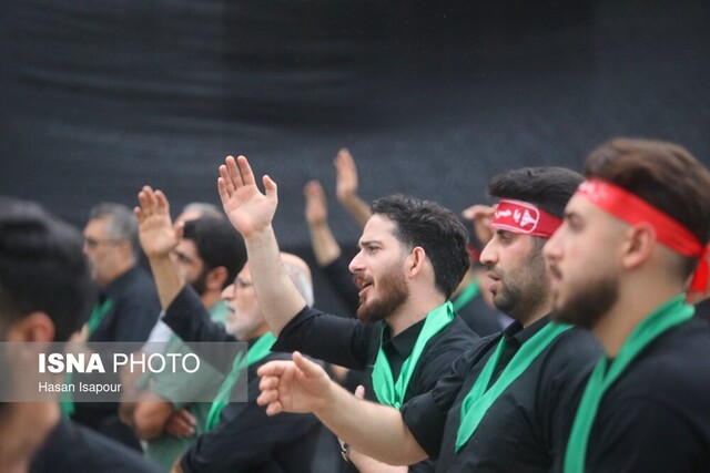 عکس تزئینی است بهرهبرداری از مکتب عاشورا در میدان جنگ ترکیبی / جنگ ۱۲ روزه، تجلی مقاومت ملت عاشورایی ایران