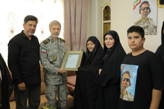 سرلشکر حاتمی: مأموریت پدافند هوایی بسیار خطیر و حساس است