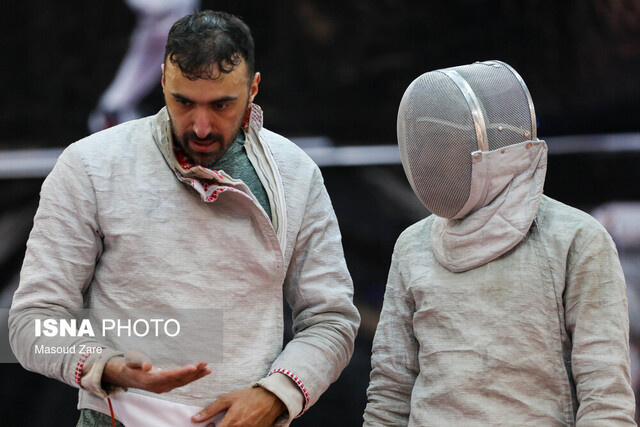 رییس فدراسیون شمشیربازی: از نتایج اصلا راضی نیستم/ مربی بدنساز را توبیخ کردم