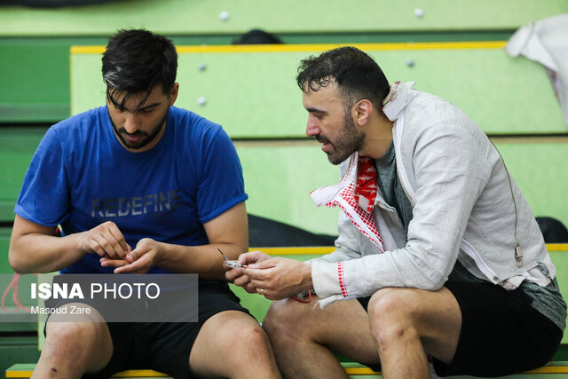 ماجرای وزن بالای شمشیربازان سابر در قهرمانی جهان/ اضافه وزن ۱۰ کیلویی یک بازیکن!