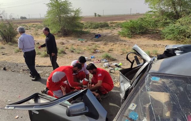 عکس تزئینی ست جان باختن ۳ سرنشین خودروی ۲۰۷ در تصادف رخ به رخ با کامیون در سمنان