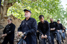 آیین سنتی جغجغه‌زنی در روستای انجدان اراک