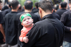 اجتماع عزاداران تاسوعای حسینی در عالی‌قاپوی اردبیل