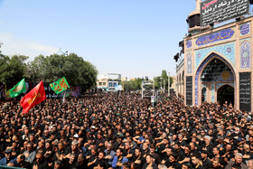 اجتماع عزاداران تاسوعای حسینی در عالی‌قاپوی اردبیل