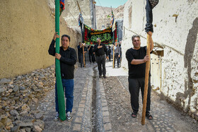مراسم عزاداری تاسوعای حسینی در روستای «کرف» - خراسان شمالی