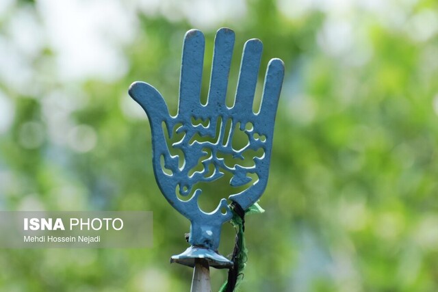 مردم آستارا در روز تاسوعا به یاد علمدار کربلا عزاداری کردند