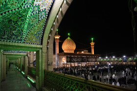 عزاداری شب عاشورا در حرم شاهچراغ(ع) - شیراز