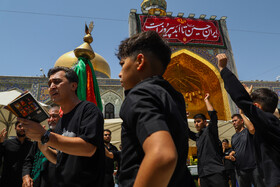 مراسم عزاداری عاشورای حسینی در حرم مطهر رضوی