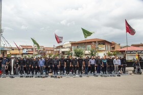 نماز ظهر عاشورا در«امام زاده یحیی» ساری