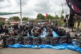 نماز ظهر عاشورا در«امام زاده یحیی» ساری
