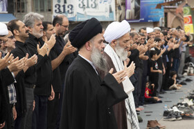 نماز ظهر عاشورا در«امام زاده یحیی» ساری