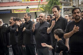 نماز ظهر عاشورا در«امام زاده یحیی» ساری