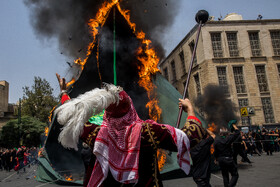 خیمه سوزان ظهر عاشورا در چهارراه گلوبندک تهران