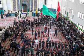 عزاداری و نماز ظهر عاشورا در جزیره کیش
