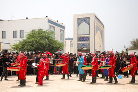 مراسم خیمه سوزان ظهر عاشورا در جزیره کیش