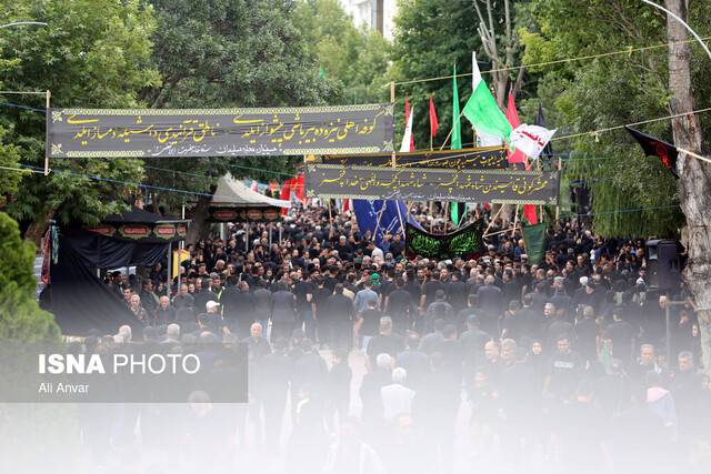 نمایشگاه عکس گروهی«من حسینی‌ام» در اردبیل برگزار شد