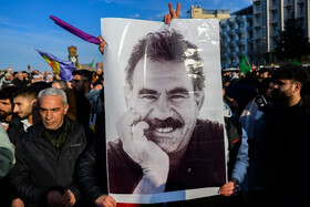 ملاقات هیئت سیاسی کُردها با اوجالان/انتظار برای خلع سلاح پ‌ک‌ک در کردستان عراق