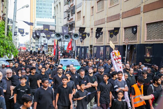 برگزاری پرشور مراسم تاسوعا و عاشورای حسینی در دارالسلام با حضور هزاران عزادار