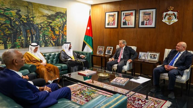 نخست‌وزیر اردن: ماندن فلسطینیان در سرزمینشان و پایان جنگ اولویت اصلی است