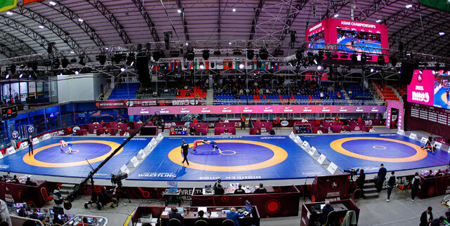 «خبر خوش برای بانوان»، «اصلاح طرح مقابله با جاسوسی» و «زنانی که هیچ شانسی ندارند»