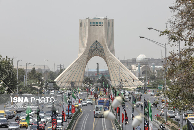 خیزش گرد و خاک در برخی نقاط تهران/ رگبار و رعد و برق در نیمه شمالی