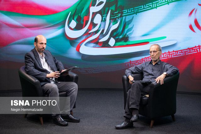 ایران نترسید/ مسئله اصلی ایران «گفت وگو» است/نخبگان هیچ ملاحظه‌ای جز «برای وطن» نداشته باشند