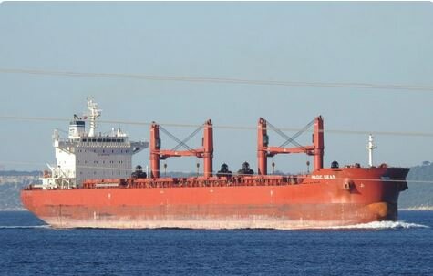 کشتی مجیک سیز یمن: یک کشتی متخلف را هدف قرار دادیم که در حال غرق شدن است