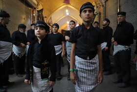 عزاداری سنتی در بازار تبریز در سومین روز شهادت امام حسین(ع)