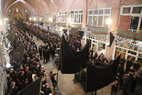 عزاداری سنتی در بازار تبریز در سومین روز شهادت امام حسین(ع)