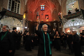 عزاداری سنتی در بازار تبریز در سومین روز شهادت امام حسین(ع)