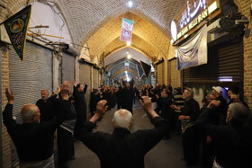 عزاداری سنتی در بازار تبریز در سومین روز شهادت امام حسین(ع)