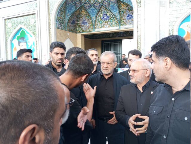 حضور پزشکیان در مراسم گرامیداشت فرماندهان شهید قرارگاه مرکزی خاتم الانبیاء