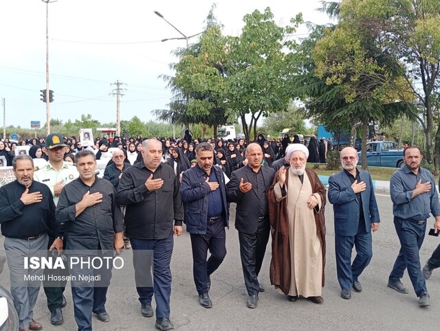 برپایی اجتماع بزرگ زینبیون در آستارا