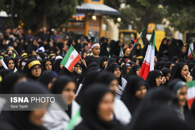 اجتماع عظیم زینبیون در کرمان برگزار شد