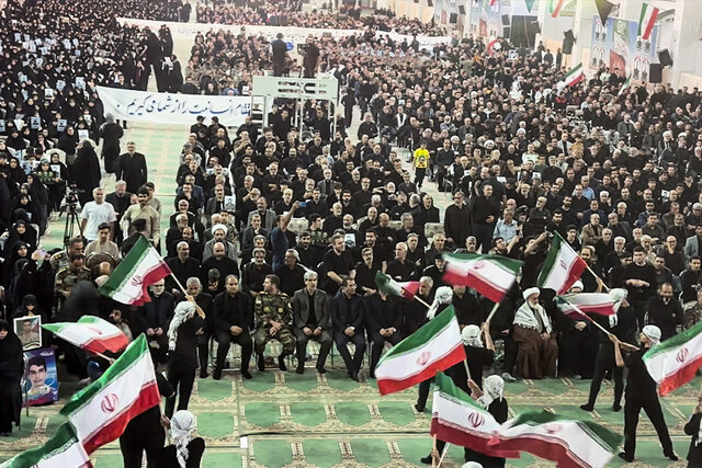 ویدیو/ مراسم بزرگداشت ۶۱ شهید اقتدار در آذربایجان شرقی ویدیو/ مراسم بزرگداشت ۶۱ شهید اقتدار در آذربایجان شرقی