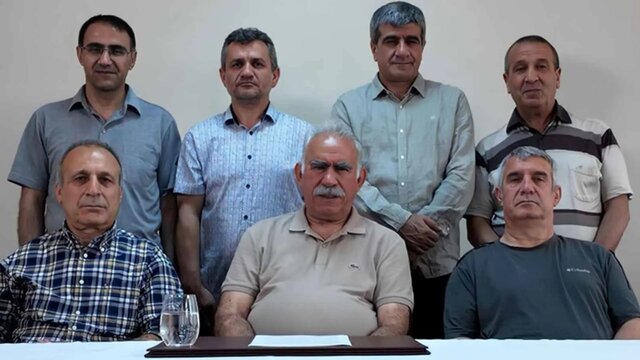 عبدالله اوجالان پایان مبارزه مسلحانه علیه دولت ترکیه را اعلام کرد