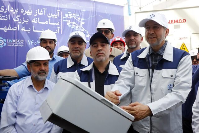 انتقال آب دریا به اصفهان برای صنعت توجیهپذیر است، نه برای شرب یا کشاورزی