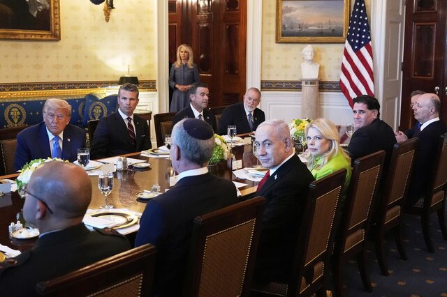 قریبی: مسیر دیپلماسی همچنان باز است/ اروپا استقلال ندارد