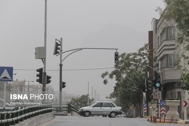 عکس تزئینی است صدور هشدار سطح زرد هواشناسی در زنجان بر اثر وزش باد شدید و افزایش غلظت گرد و غبار