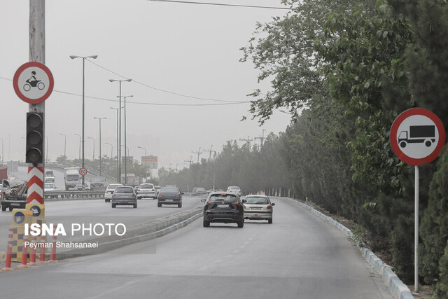 عکس تزیینی است علل وقوع پدیده گرد و غبار در تهران