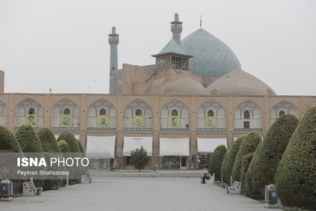 گرد و غبار تیر، ۱۶ شهرستان اصفهان را درگیر کرد