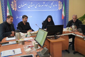 راهکارهای عملیاتی جهت تسریع در تامین زمین و رفع مشکل مسکن ایثارگران بررسی شد
