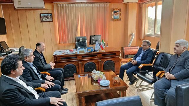 تلاش برای شناسایی و بازگرداندن دانش‌آموزان بازمانده از تحصیل در فارس